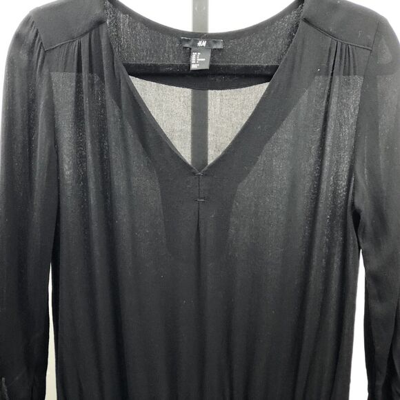 H&M V Neck Tunic Top Women 4 Black Semi-Sheer 3/4 Sleeves Blouse Keyhole Flowy - Picture 3 of 9